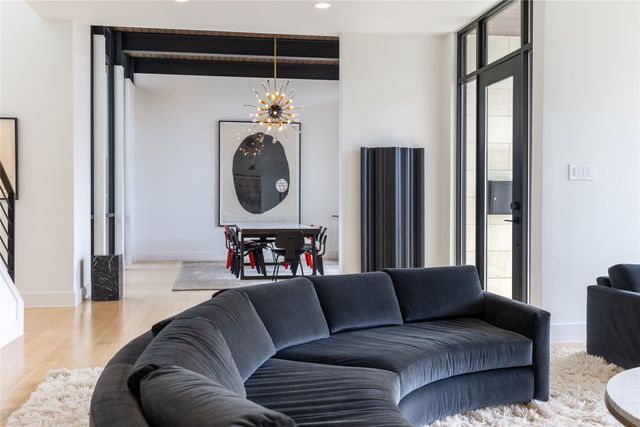 1510 Eastus Drive, Dallas, TX 75208