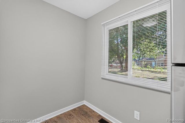 1582 Stephens Drive, Ypsilanti, MI 48198