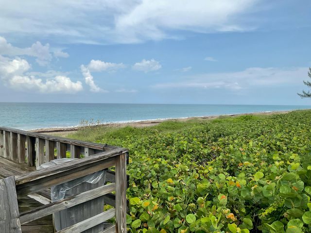 11000 S OCEAN Drive 2-9, Jensen Beach, FL 34957