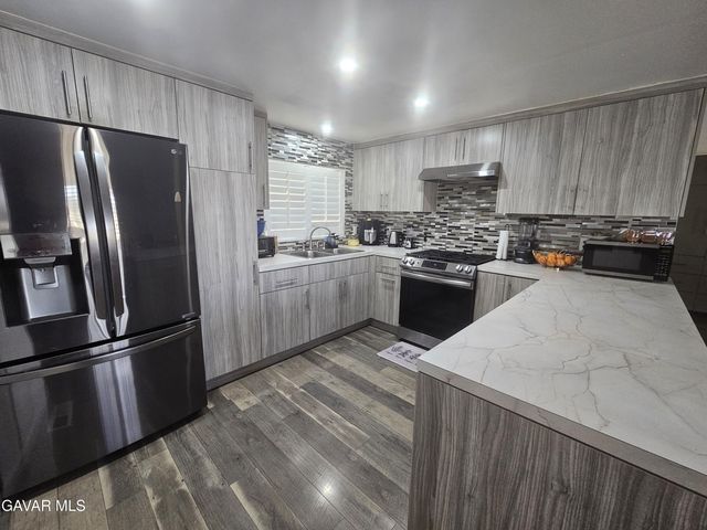 5818 Hidden Trail Road, Rosamond, CA 93560