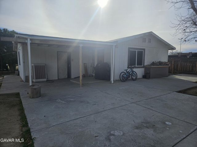 5818 Hidden Trail Road, Rosamond, CA 93560