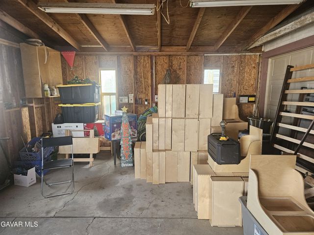 5818 Hidden Trail Road, Rosamond, CA 93560