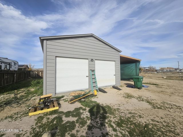 5818 Hidden Trail Road, Rosamond, CA 93560