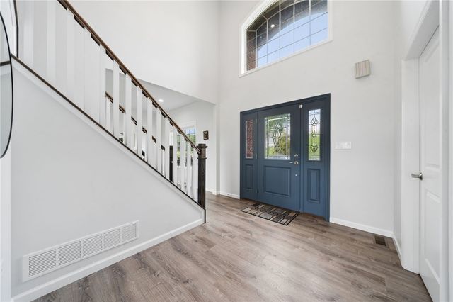 369 Durst Rd, North Huntingdon, PA 15642
