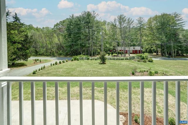 3324 MORGANTOWN RD, Ivy, VA 22903
