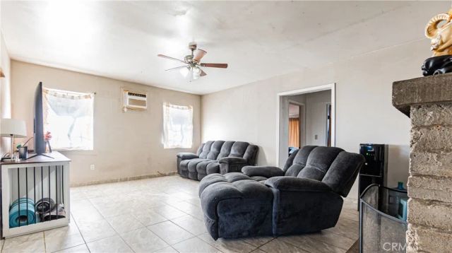 3606 Mojave, 29 Palms, CA 92277