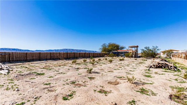 3606 Mojave, 29 Palms, CA 92277