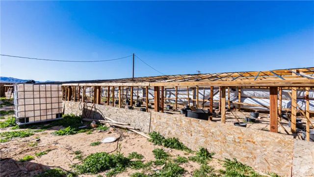 3606 Mojave, 29 Palms, CA 92277