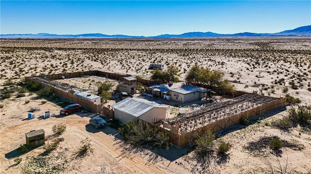 3606 Mojave, 29 Palms, CA 92277