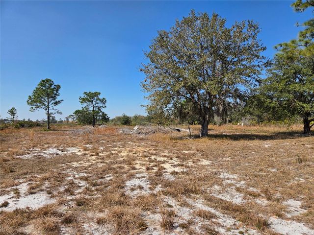 1040 W FROSTPROOF ROAD, Frostproof, FL 33843