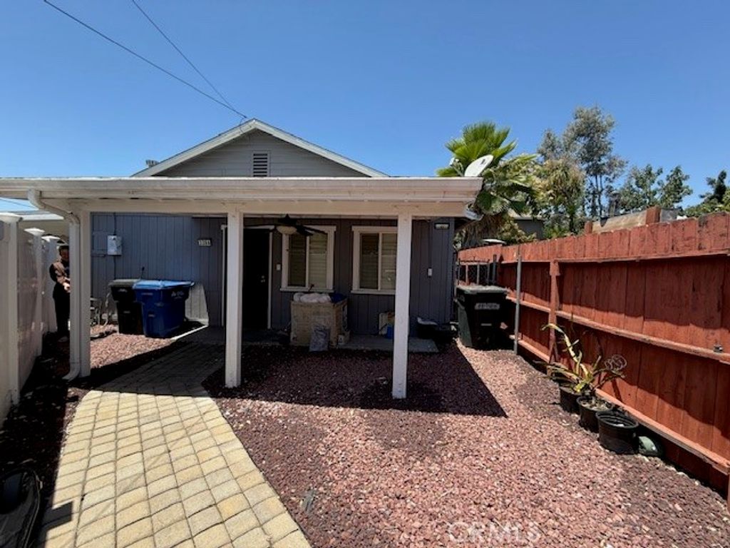 Image 24 of property listing at 339 S Madison, Monrovia, CA 91016