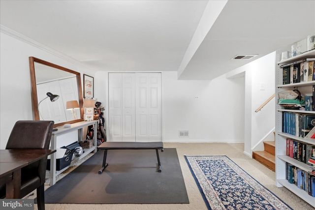 6020 AMHERST AVE, Springfield, VA 22150