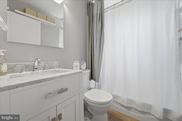 6020 AMHERST AVE, Springfield, VA 22150