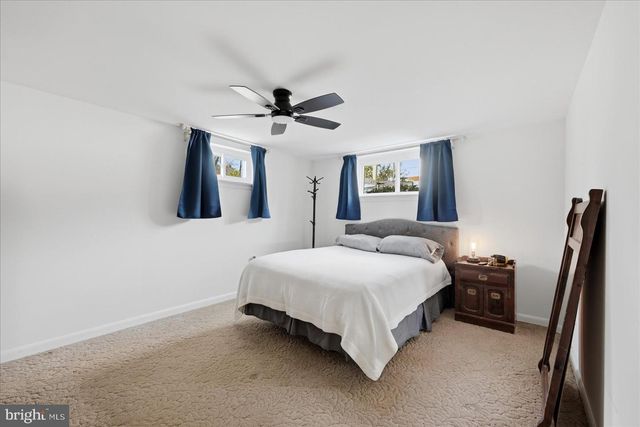 6020 AMHERST AVE, Springfield, VA 22150