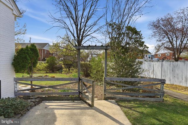 6020 AMHERST AVE, Springfield, VA 22150