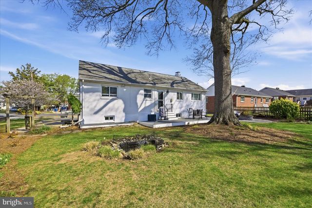 6020 AMHERST AVE, Springfield, VA 22150