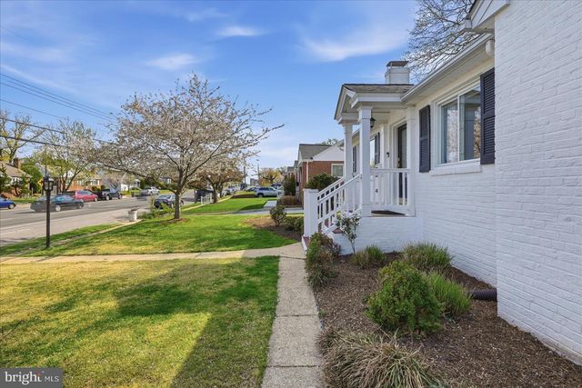 6020 AMHERST AVE, Springfield, VA 22150