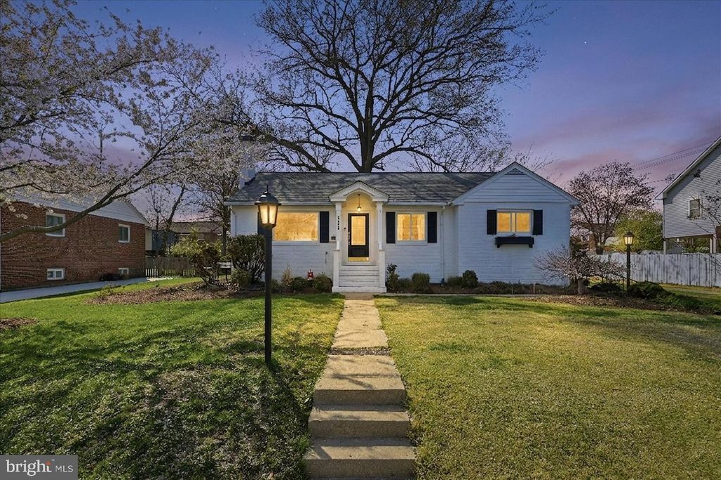 6020 AMHERST AVE, Springfield, VA 22150