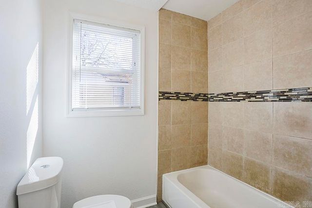 1701 Parkway Drive, North Little Rock, AR 72118