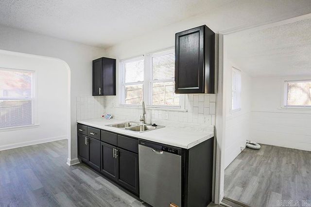 1701 Parkway Drive, North Little Rock, AR 72118