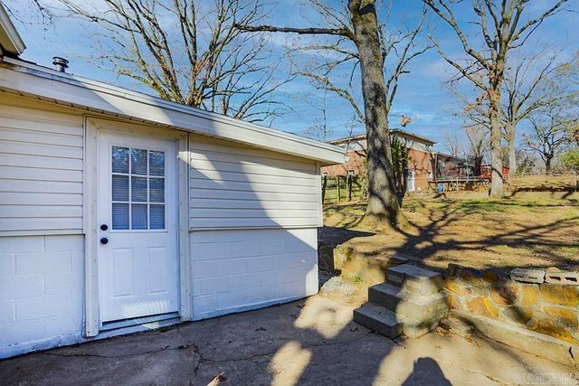 1701 Parkway Drive, North Little Rock, AR 72118