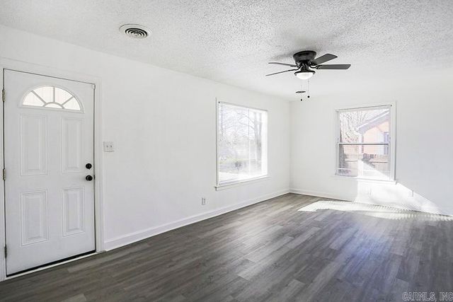 1701 Parkway Drive, North Little Rock, AR 72118