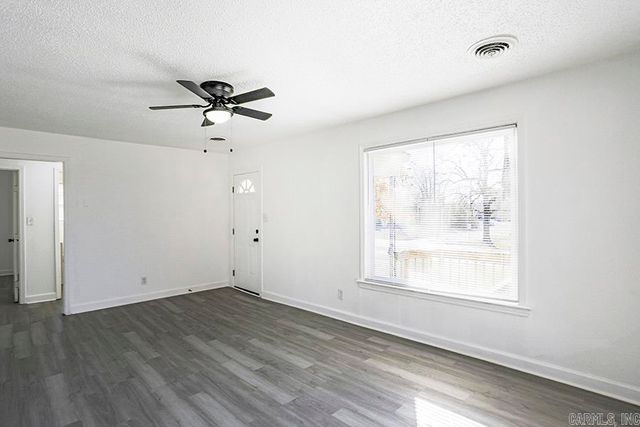 1701 Parkway Drive, North Little Rock, AR 72118