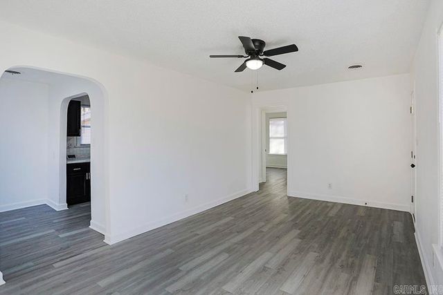 1701 Parkway Drive, North Little Rock, AR 72118