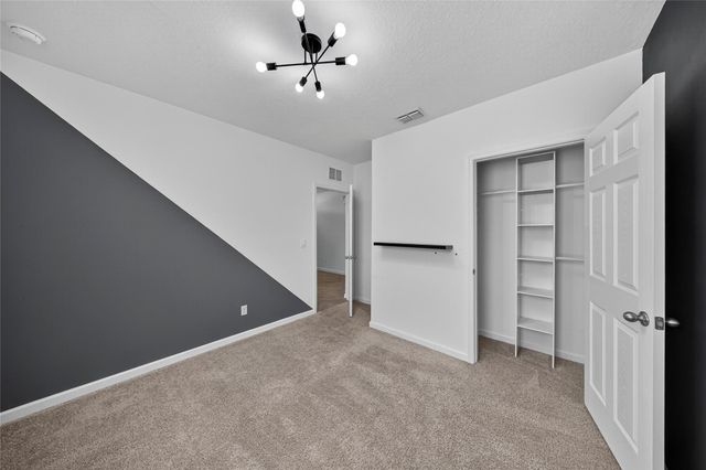 282 SW Ridgecrest Drive, Port St Lucie, FL 34953