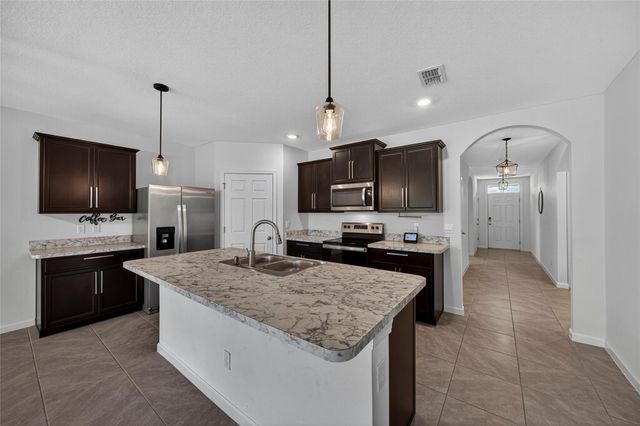 282 SW Ridgecrest Drive, Port St Lucie, FL 34953