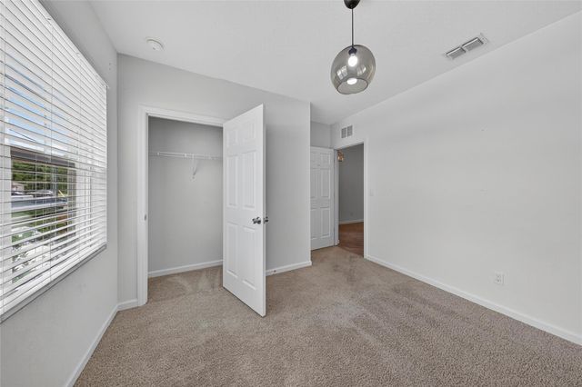 282 SW Ridgecrest Drive, Port St Lucie, FL 34953