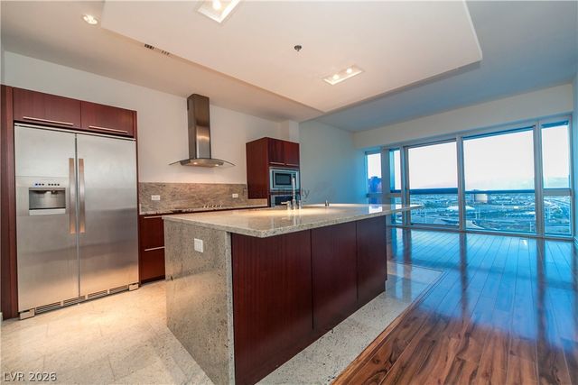 4471 DEAN MARTIN Drive 2504, Las Vegas, NV 89103