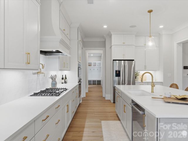 1008 Broadmoor Drive, Marvin, NC 28173