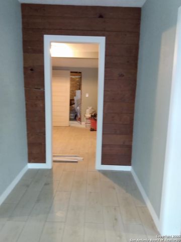 114 SONORA, San Antonio, TX 78204