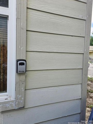 114 SONORA, San Antonio, TX 78204