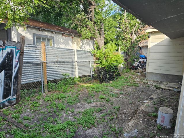 114 SONORA, San Antonio, TX 78204