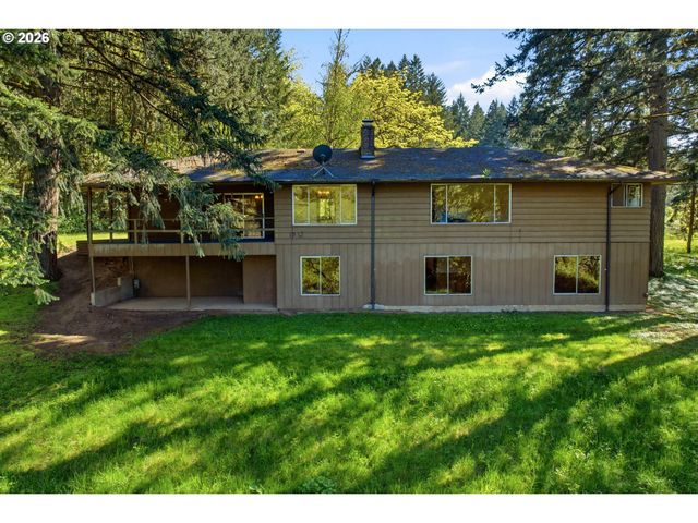 19373 Ne CALKINS Ln, Newberg, OR 97132