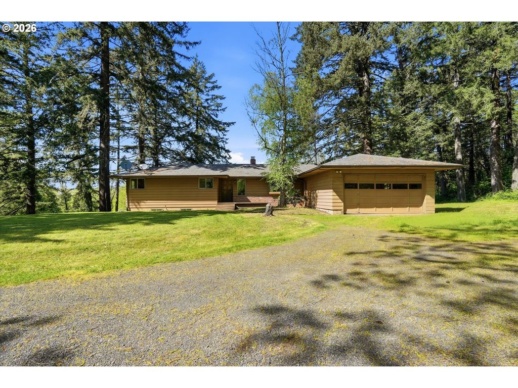 19373 Ne CALKINS Ln, Newberg, OR 97132