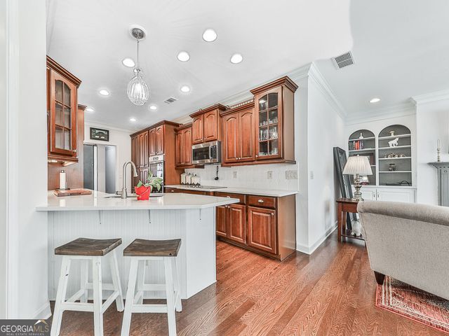 632 Laurel Crossing, Canton, GA 30114