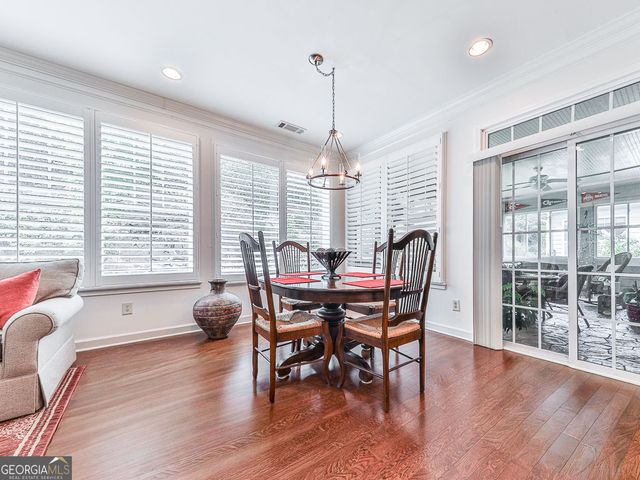 632 Laurel Crossing, Canton, GA 30114