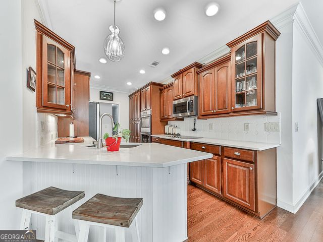 632 Laurel Crossing, Canton, GA 30114