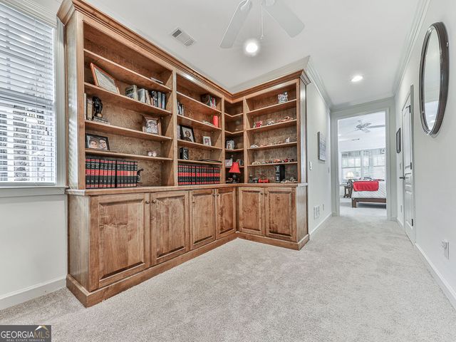 632 Laurel Crossing, Canton, GA 30114