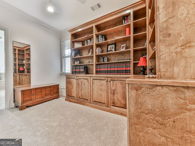 632 Laurel Crossing, Canton, GA 30114