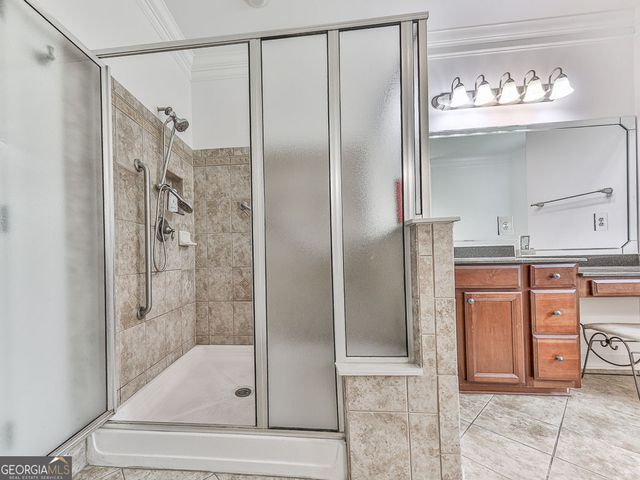 632 Laurel Crossing, Canton, GA 30114