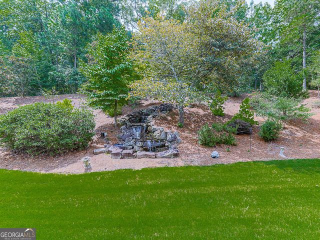 632 Laurel Crossing, Canton, GA 30114