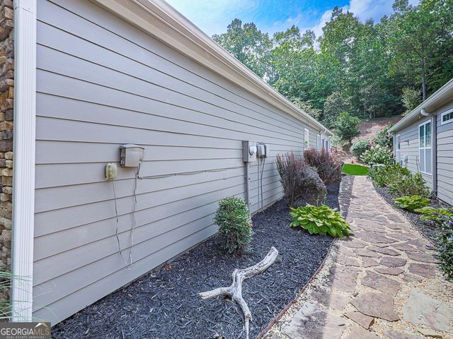 632 Laurel Crossing, Canton, GA 30114