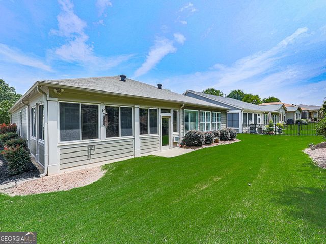 632 Laurel Crossing, Canton, GA 30114
