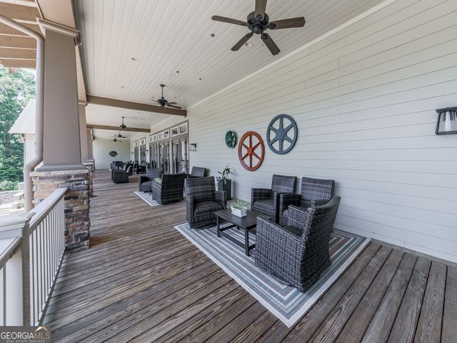 632 Laurel Crossing, Canton, GA 30114