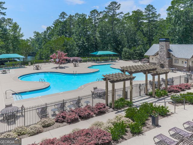 632 Laurel Crossing, Canton, GA 30114