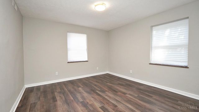 2992 W McMicken Avenue, Cincinnati, OH 45225